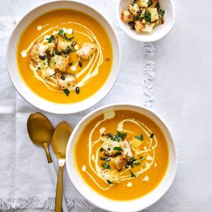 Curried Carrot & Cashew Soup